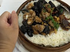 -万山楼海鲜酒家·二十三年老字号