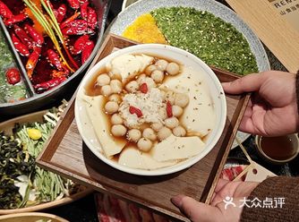 芜湖！我来八佰伴只干一件事，太超前了。。