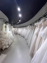 -城市花园婚纱摄影