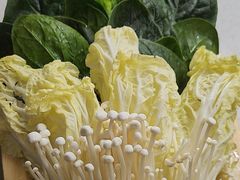 -红鼎豆捞·非遗鲍皇汤火锅(宝丰路店)