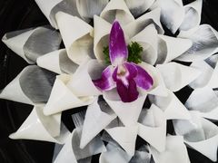 -老牌坊云南鱼豆花火锅(哈西万达店)