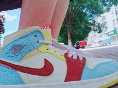 -Air Jordan(世贸天阶店)