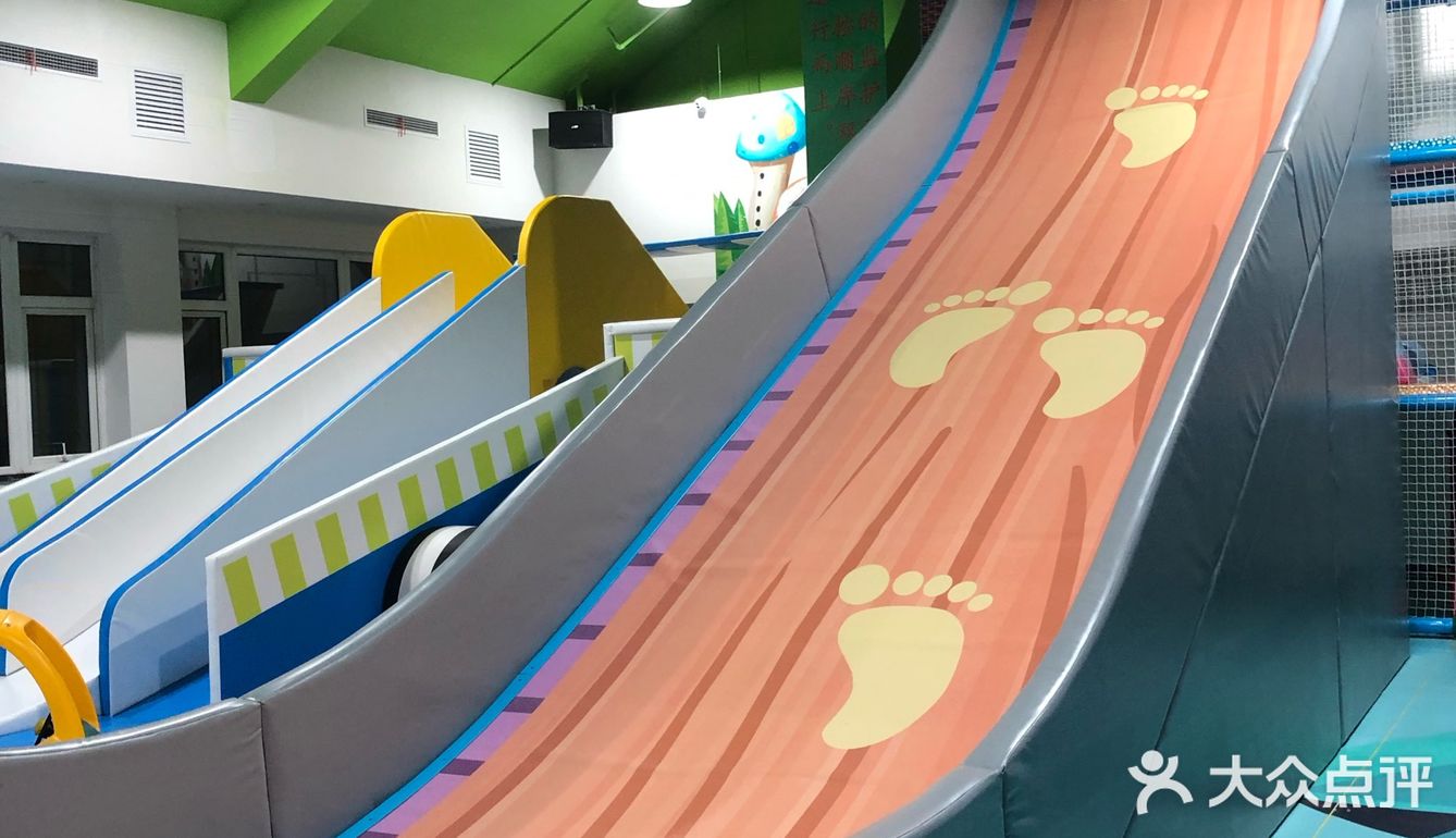 初冬熊孩子可劲疯，老母亲可安心躺尸～