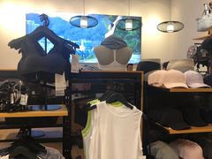 -lululemon athletica(希慎广场店)