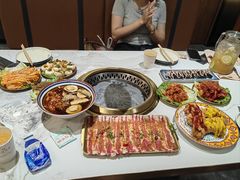 -伊尚宫·清真广式早茶.韩式烤肉·火锅