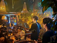 -城墙外BAR