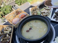 -野菌皇海景野生菌火锅(滨海大道店)