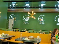大堂-一席地·本地鸡窝·杭帮鸡火锅(萧山银隆百货店)