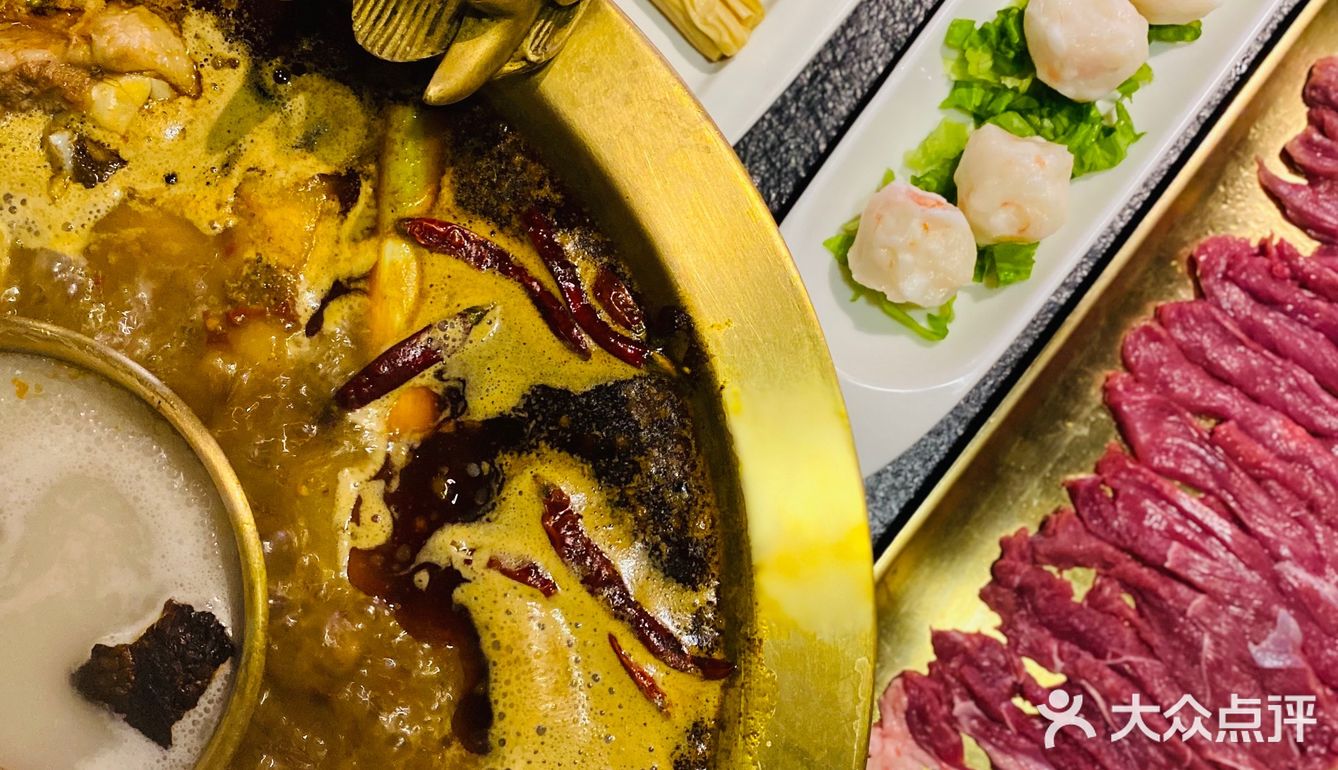 这么冷的天，来点羊肉火锅吧