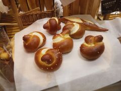 -汉柏麦香德国面包房(海信店)