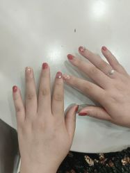 -进巍美甲美睫店