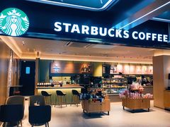 门面-星巴克臻选(上海中环广场2F店)