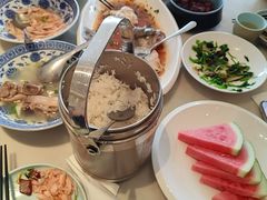 -泓历皇朝酒店(东亭店)