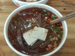 羊血饸饹-长青菠菜面·烧烤