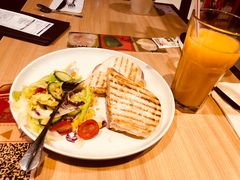 -必胜客(城西银泰店)