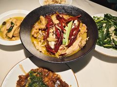 -江南驿·二十余年创意杭帮味(良渚玉鸟集店)