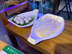 -小小河边鱼(天润城店)