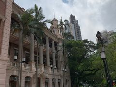 -香港大学