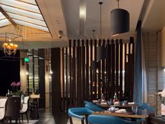 -卡佩罗意大利餐厅及酒吧Al Cappello Trattoria