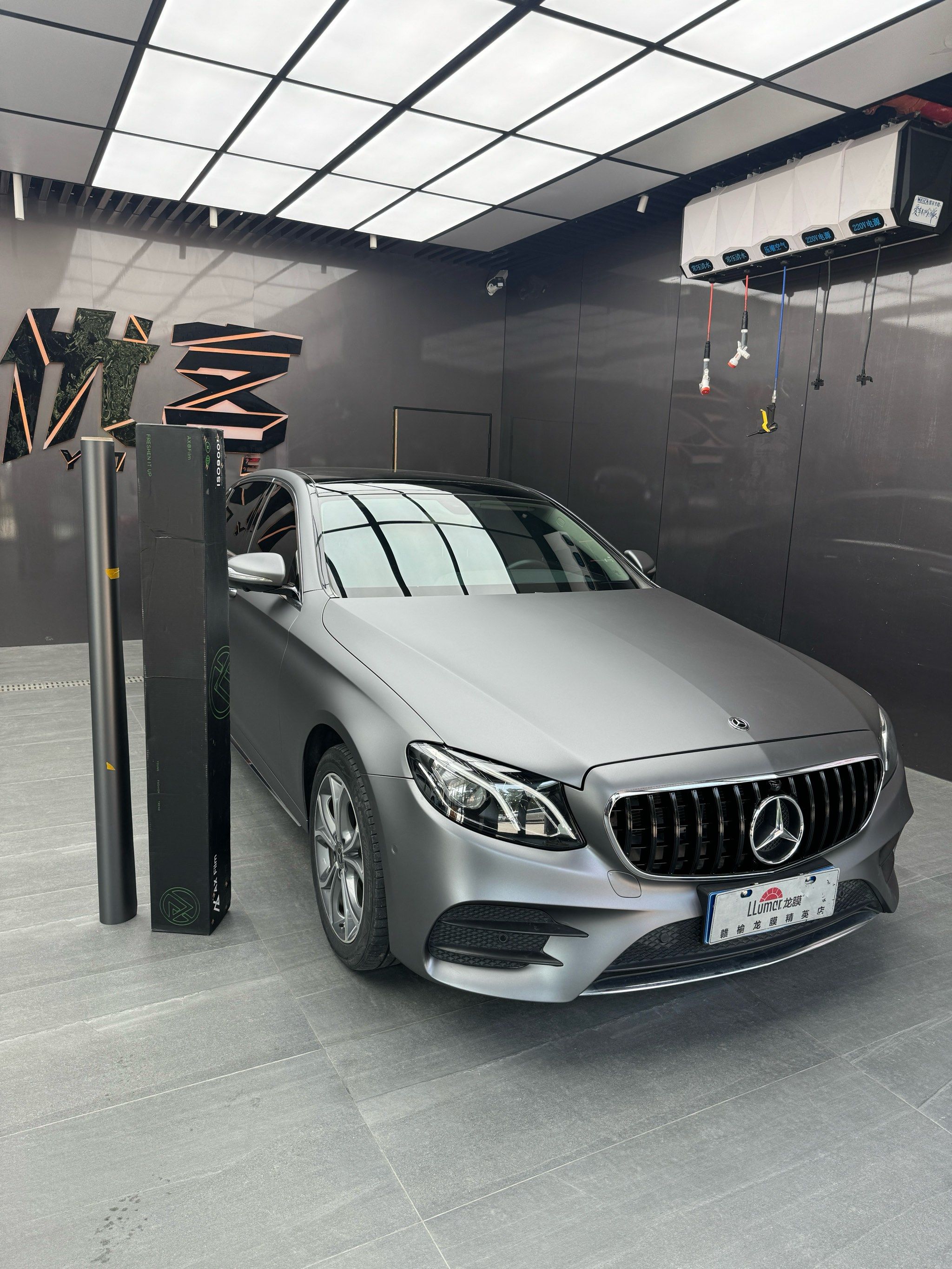 哑光车衣 #车衣改色 #奔驰e300改色