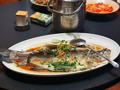 -壹湖两岸·鱼鲜山里菜(东江湖店)