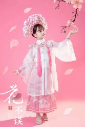 -小熊维尼高端儿童摄影(宝安旗舰店)