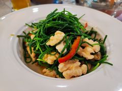 -汗腾格里·风味餐厅(新疆驻京办店)