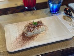 提拉米苏-YUE·6·西式融合餐厅(外滩六号店)