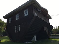 -金山农民画村-枫泾波兰倒置屋