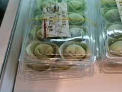 -新镇江酒家(南京西路店)