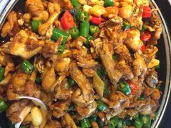 青椒紫苏味-蛙小侠·沸腾砂锅(南山欢乐颂店)