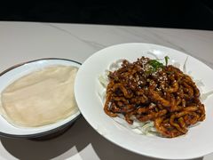 -皇城根·鲁菜济南菜·吊炉烤鸭·炒鸡鱼头(济南旗舰店)