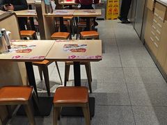 -小杨生煎(浦江欢乐颂店)