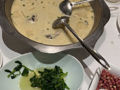 -沸腾鱼乡(知春路分店)
