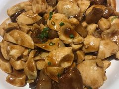 -刘胖子家常菜·蹄花焖藕(中南店)