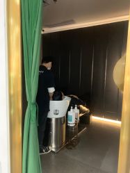 -Kraemer Paris  苏豪路易士·嘉玛发廊