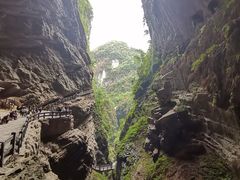 -龙水峡地缝景区