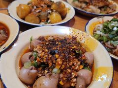 -拈签一笑黄牛肉辣卤串串