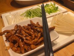 -娜仁图雅蒙古美食村(33小镇店)