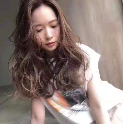 -苏豪路易士·嘉玛发廊