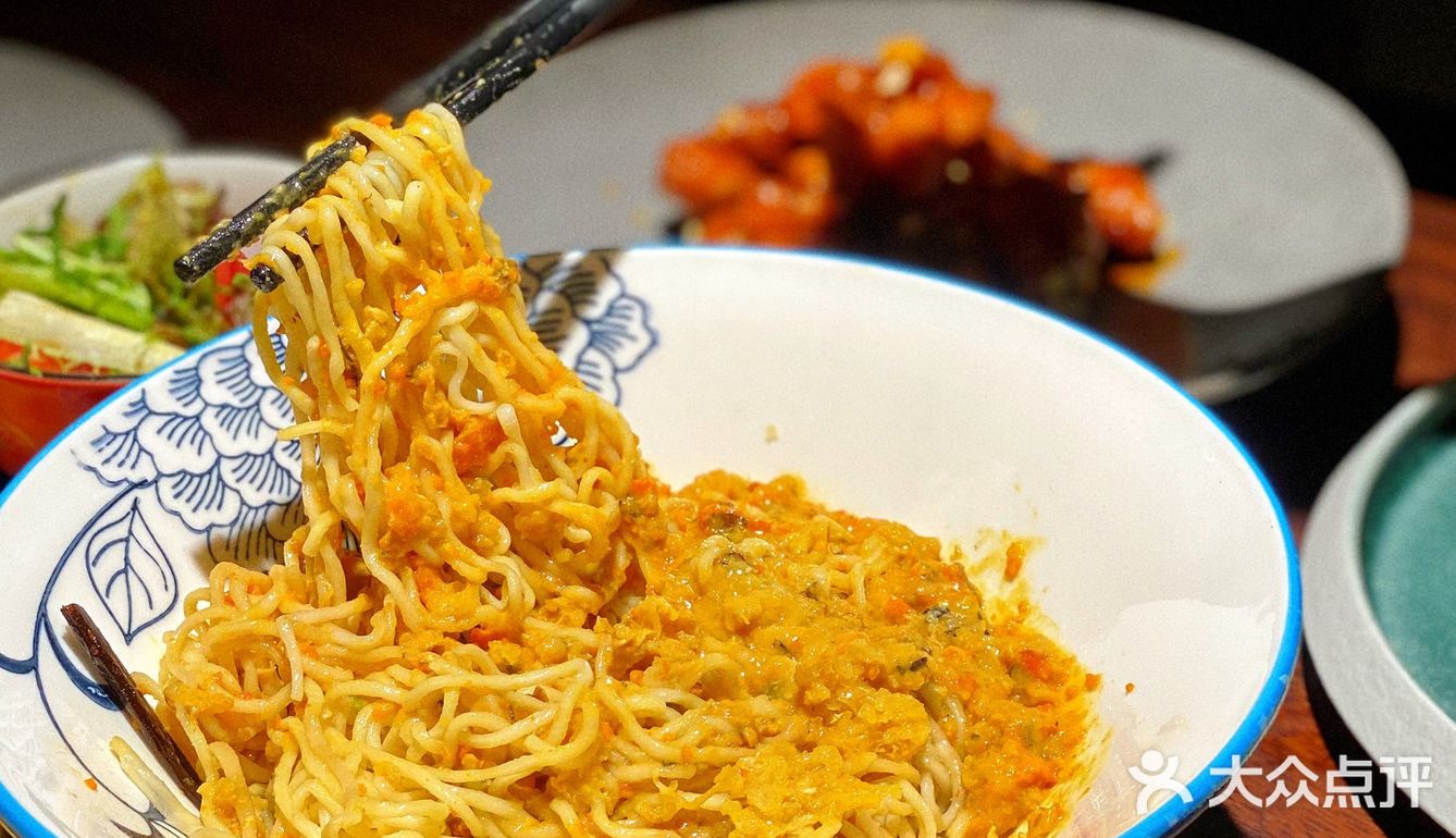 汕头探店| 终于吃上一秒入魂的流油蟹黄面🔥 