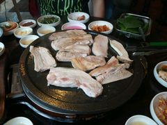 -Dombe豚(黑猪肉街店)