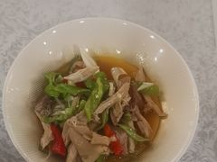 -汗腾格里·风味餐厅(新疆驻京办店)