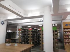 -荔湾区图书馆(周门馆)