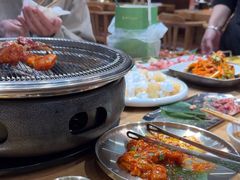 -青瓦餐厅·生鱼片·韩园烤肉(西塔店)