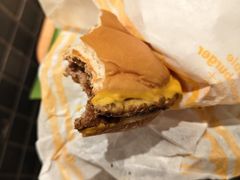 -麦当劳(中山公园龙之梦店)