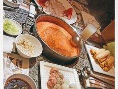 -辉哥火锅(虹桥路店)