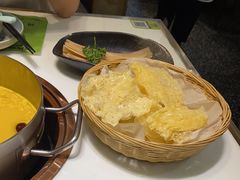 -洪氏嗨捞·猪肚鸡火锅(阳光天地店)