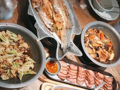 -蜜桃餐厅·伴山(湖滨商业街店)