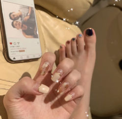 -七月美睫 美甲